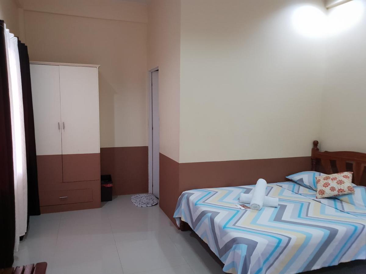 Diakopes Inn Puerto Princesa Bagian luar foto